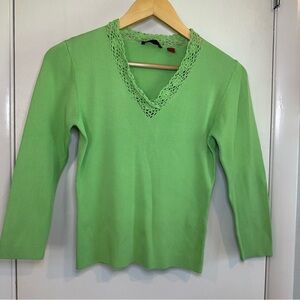 Venini Petite Vintage Crochet Blouse. Size: Small. Color: Green.